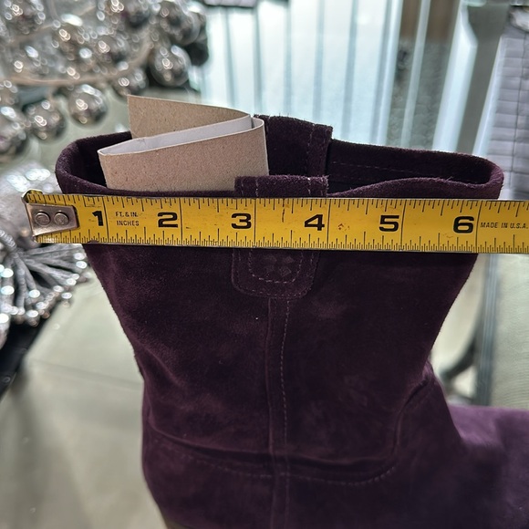 Naturalized Purple Suede Boots - Picture 4 of 5